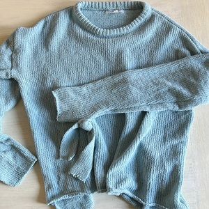 Super soft light blue sweater with bow knots on sleeves